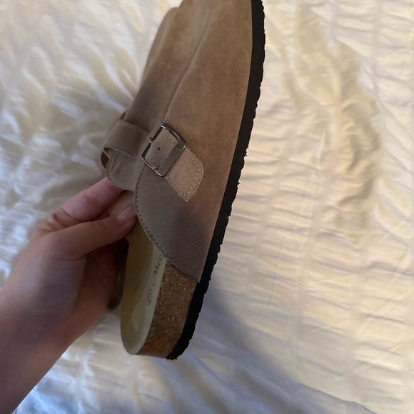 Women's Tan Suede Slip-On Shoes - Picture 3 of 6